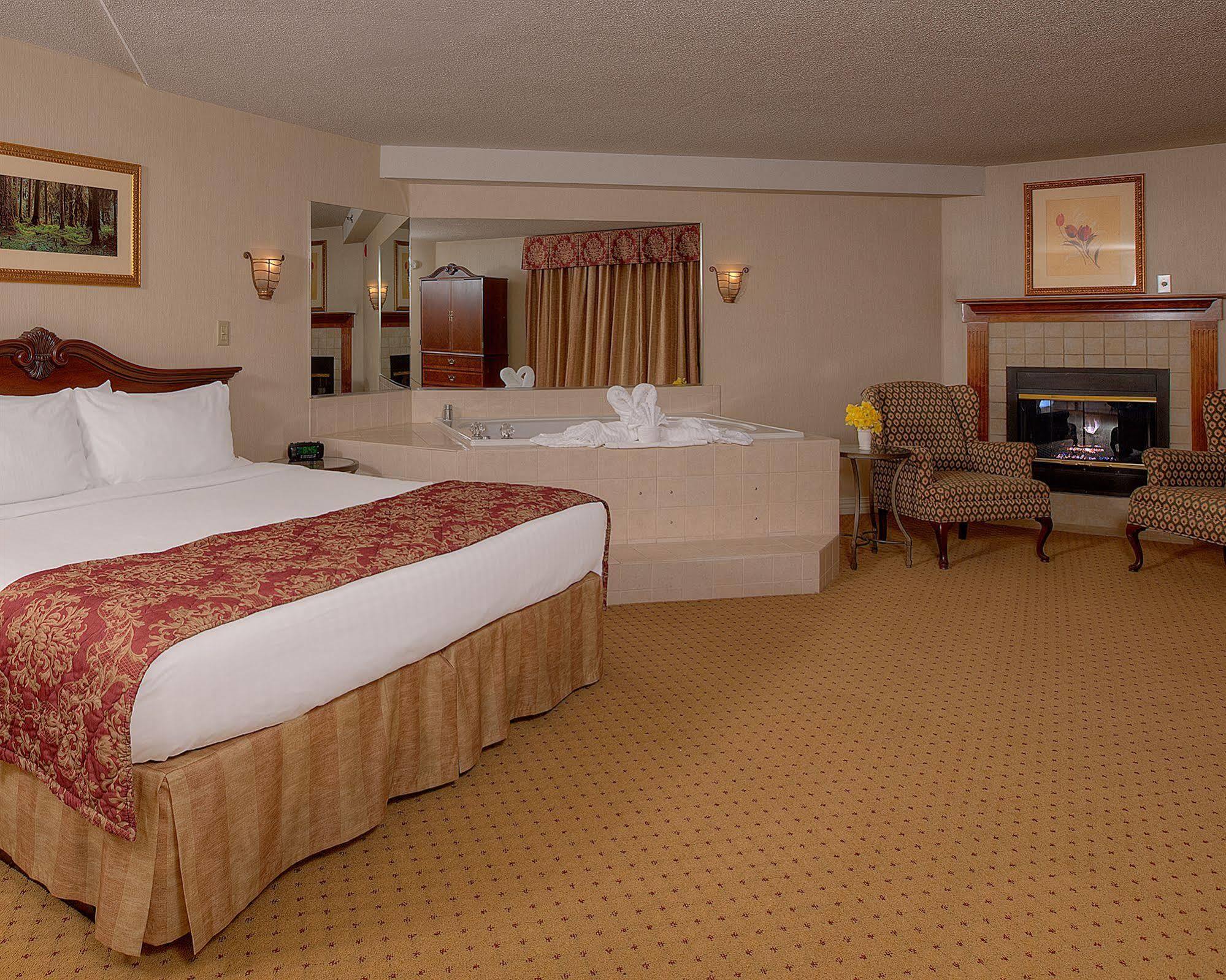 Music Road Resort Inn Пиджен Фордж Екстериор снимка